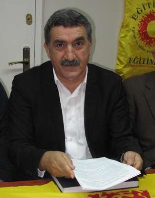 Eğitimcilerle İlçe Milli Eğitim Müdürü arasında gerginlik