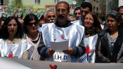 Tunceli'de, kanser hastası PKK'lı hükümlü Aysel Doğan'ın serbest bırakılması çağrısı