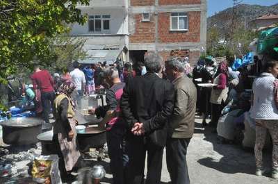 Çorum'da düğün yemeğinden 40  kişi hastanelik  oldu