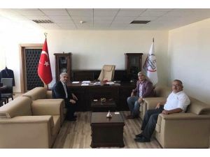 Milli Eğitim Müdürü'ne Atatürk portresi soruşturması
