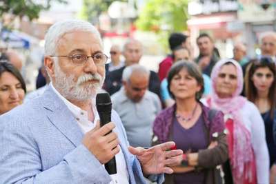 HDP'li Oluç: Şakacı Başbakan