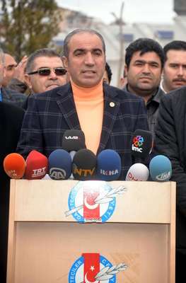 Diyarbakır'da kuyumcular soygunlara isyan etti