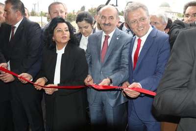 Bakan Müezzinoğlu: 78 milyon ülke insanının hayallerinin temsilcisiyiz (2)