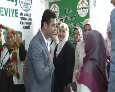 Demirtaş, din adamlarının yanında Diyanet'i sert sözlerle eleştirdi...