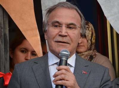 AK Parti'li Şahin: Abdullah Bey bizim başarılı olmamız için dua etmektedir (3)