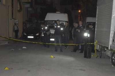 Kahveye pompalı tüfekli saldırı: 1 ölü, 1 yaralı