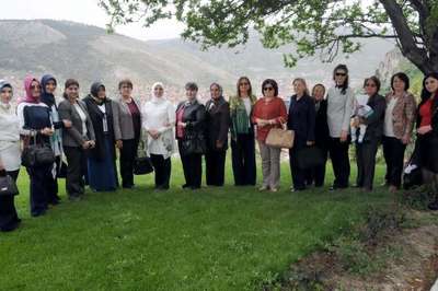 Tokat Valisi'nin eşi kadın muhtarları ağırladı