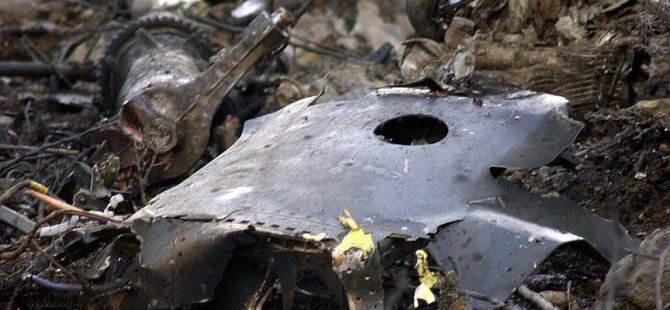 Yunanistan'da uçak düştü: 2 ölü