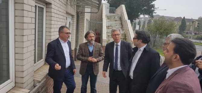 'Almanya'da ırkçılara karşı birlik olalım'