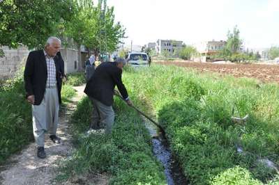 Adıyaman’da vatandaşlardan kanalizasyon eylemi