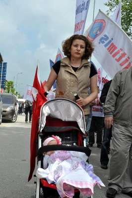 Düzce'de 1 Mayıs kutlandı