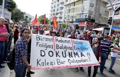 Antalya'da polis 1 Mayıs kutlamalarını uzaktan izledi (2)