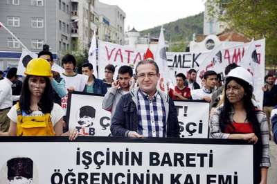Afyonkarahisar'da gergin 1 Mayıs