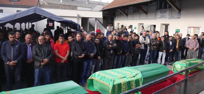 3 Türk'ün cenazeleri Türkiye'ye gönderildi