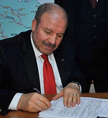 Atatürk Üniversitesi Rektör Yardımcısı Prof.Dr. Keleş: Sansürcü değilim