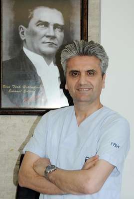Doç.Dr. Akbaş: Saç kaybı organ kaybı gibi hissediliyor