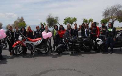Dünya kadın motosiklet sürücüleri gününde toplandılar