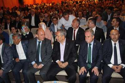 Arınç'tan Ak Parti'ye Galatasaray benzetmesi (2)