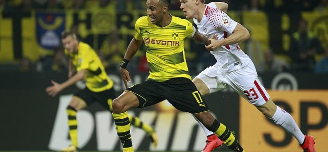 Borussia Dortmund ilk yenilgisini aldı