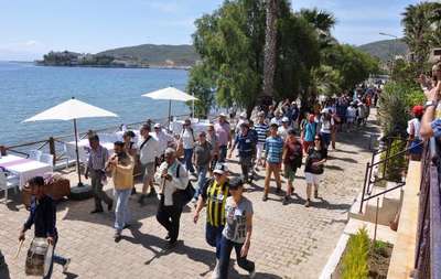 Akdeniz'den Ege'ye dostluk ve doğa yürüyüşü