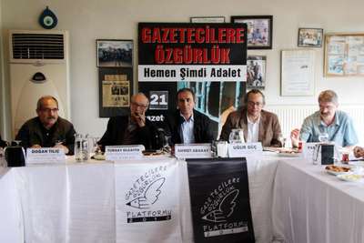 Meslek örgütlerinden "Gazetecilik için ayağa kalk" çağrısı
