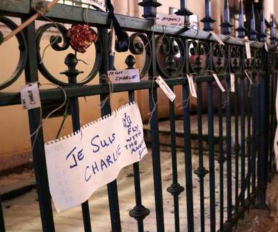 Taksim'de Charlie Hebdo saldırısı protesto edildi