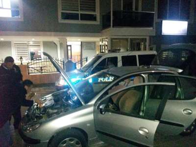 Karakol yakınındaki farklı plakalı otomobil korkuttu