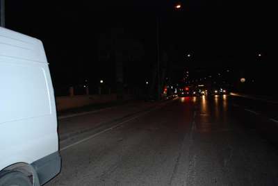 Şüpheli paket fünye ile patlatıldı