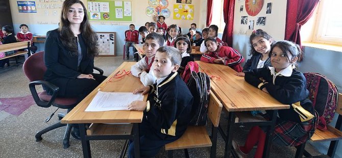 Türkiye'de öğretmenlere sosyal yardım verilecek