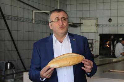 Fırıncılar Federasyonu Başkanı: Ekmek fiyatlarına zam yok