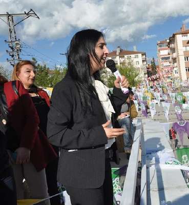 HDPli Yüksekdağ: Bu dünya Sultan Süleyman’a kalmadı, Sultan Recep’e kalacağını kim söyledi