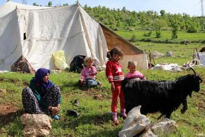 Göçlerler yayla yolunda