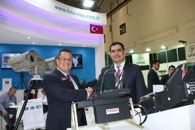 Hedef yerli savaş uçağı
