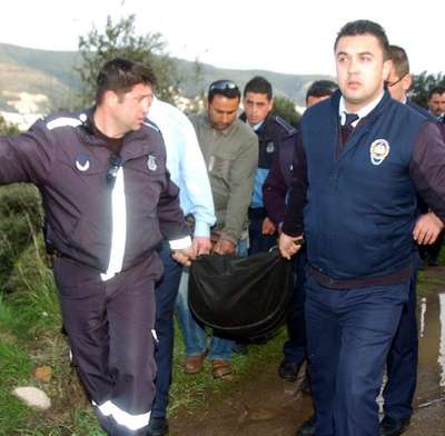 Eski avukat tamirhanede ölü bulundu