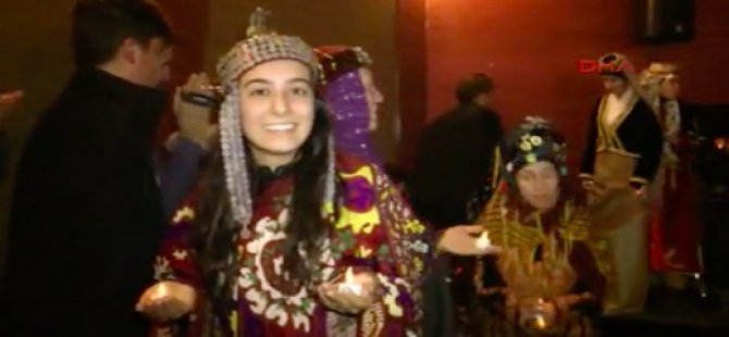 Nürnberg’de tarihi Türk kıyafetleri defilesi