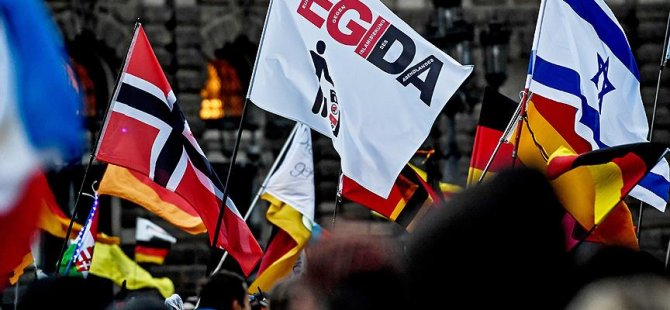 Irkçı PEGİDA 3. yaşını kutladı