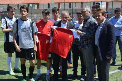 Samet Aybaba'dan MHP Niğde milletvekili adayı Bayram'a destek