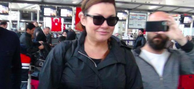 Deniz Seki umreye gitti
