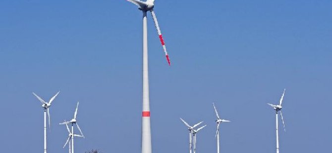 Almanya'da elektrik bedavaya geldi