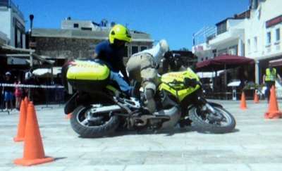 Motosikletli 112 ekipleri Bodrum'da yarıştı