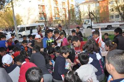 Davutoğlu: Muş'un lalesini sembol, barış dilini egemen kılalım (4)