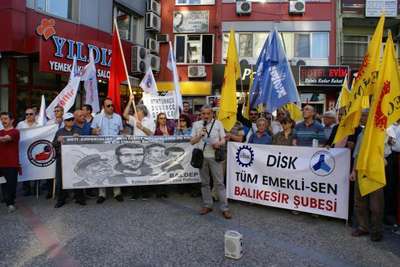 Üç fidan Balıkesir'de anıldı
