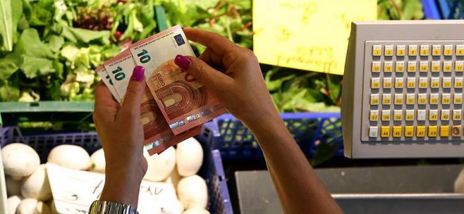 Almanya'da 6,9 milyon kişi 'aşırı borçlu'
