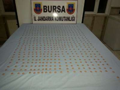 Bursa’da 563 Venedik Dukası ele geçirildi