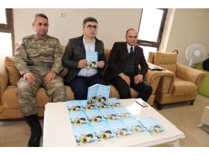 Varto Kaymakamı kitap yazdı