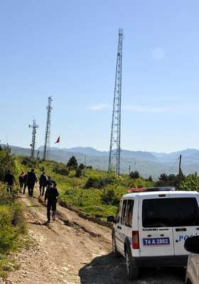 Baz istasyonu direğinde intihara kalkıştı, talebi karşılandı
