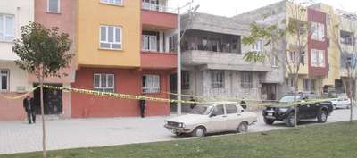 Yolda yürüyen 2 kardeş tabancayla vuruldu