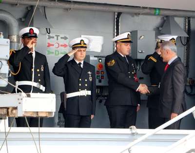 Hayalet gemi "TCG Büyükada" IDEF fuarında