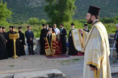 Patrik ile Aziz Yuhanna ayini Selçuk'ta yapıldı