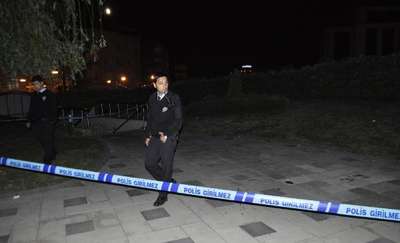 Zeytinburnu'nda silahlı kavga: 1 yaralı